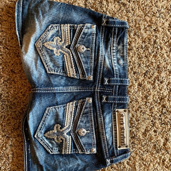 Rock Revival Shorts - Picture 2 of 3